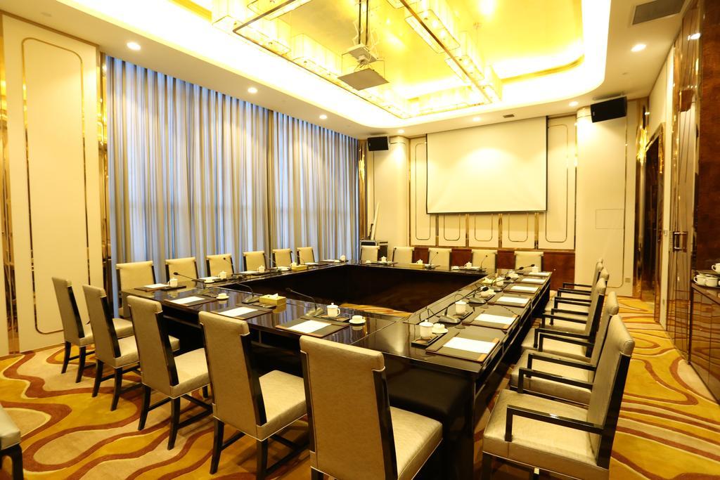 Jinjiang International Hotel Urumqi Exteriör bild