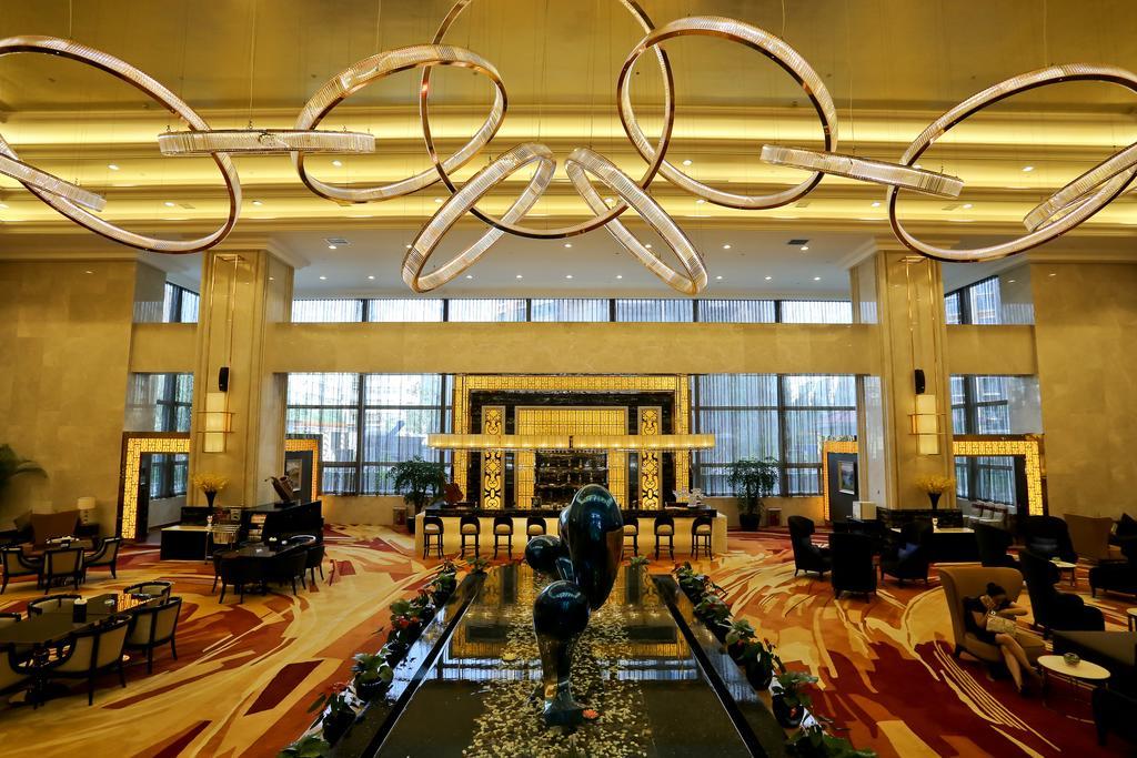 Jinjiang International Hotel Urumqi Exteriör bild