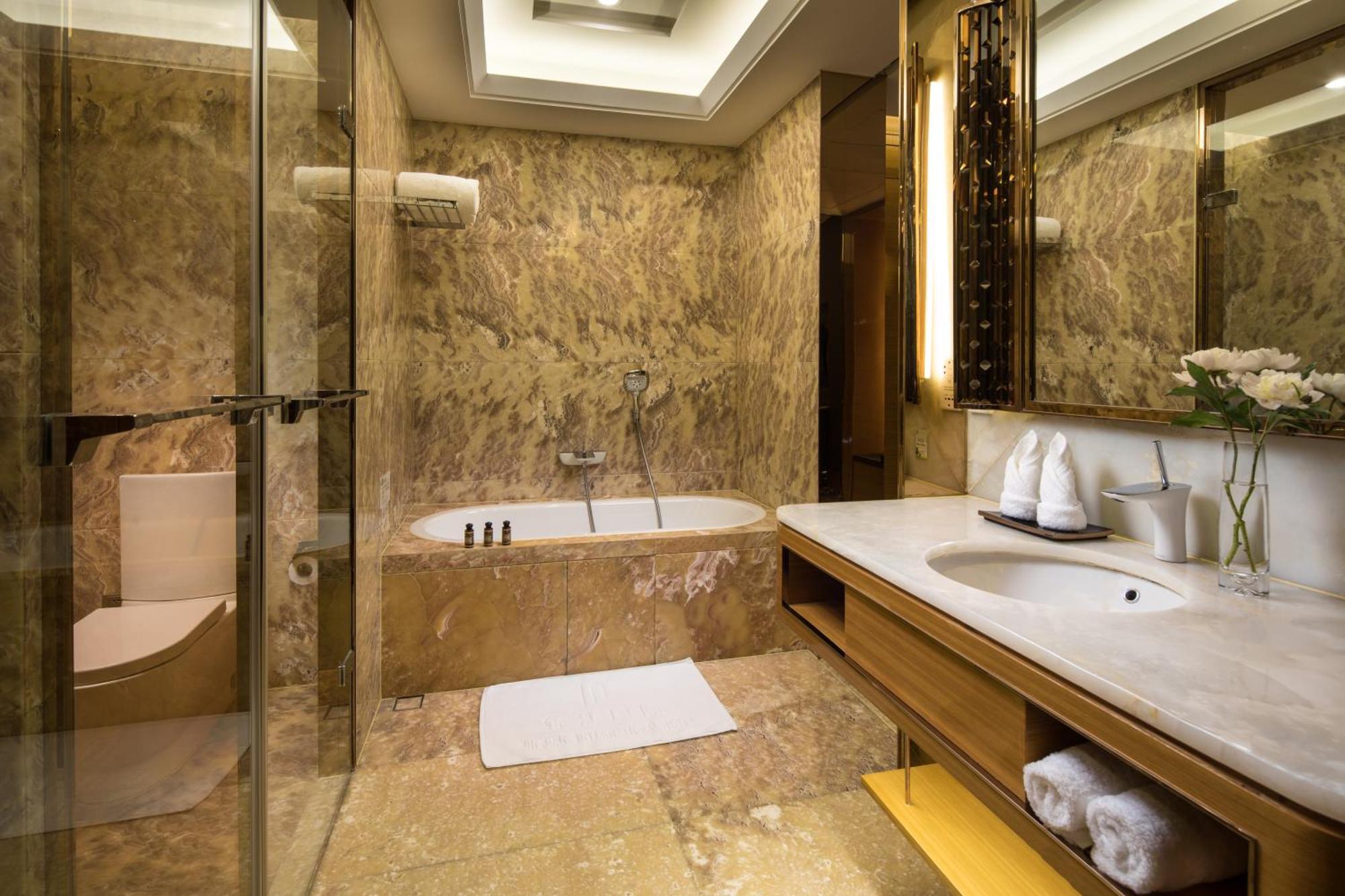 Jinjiang International Hotel Urumqi Exteriör bild