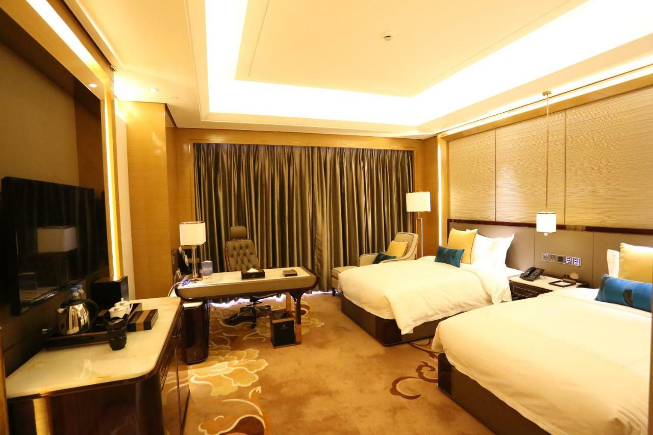 Jinjiang International Hotel Urumqi Exteriör bild
