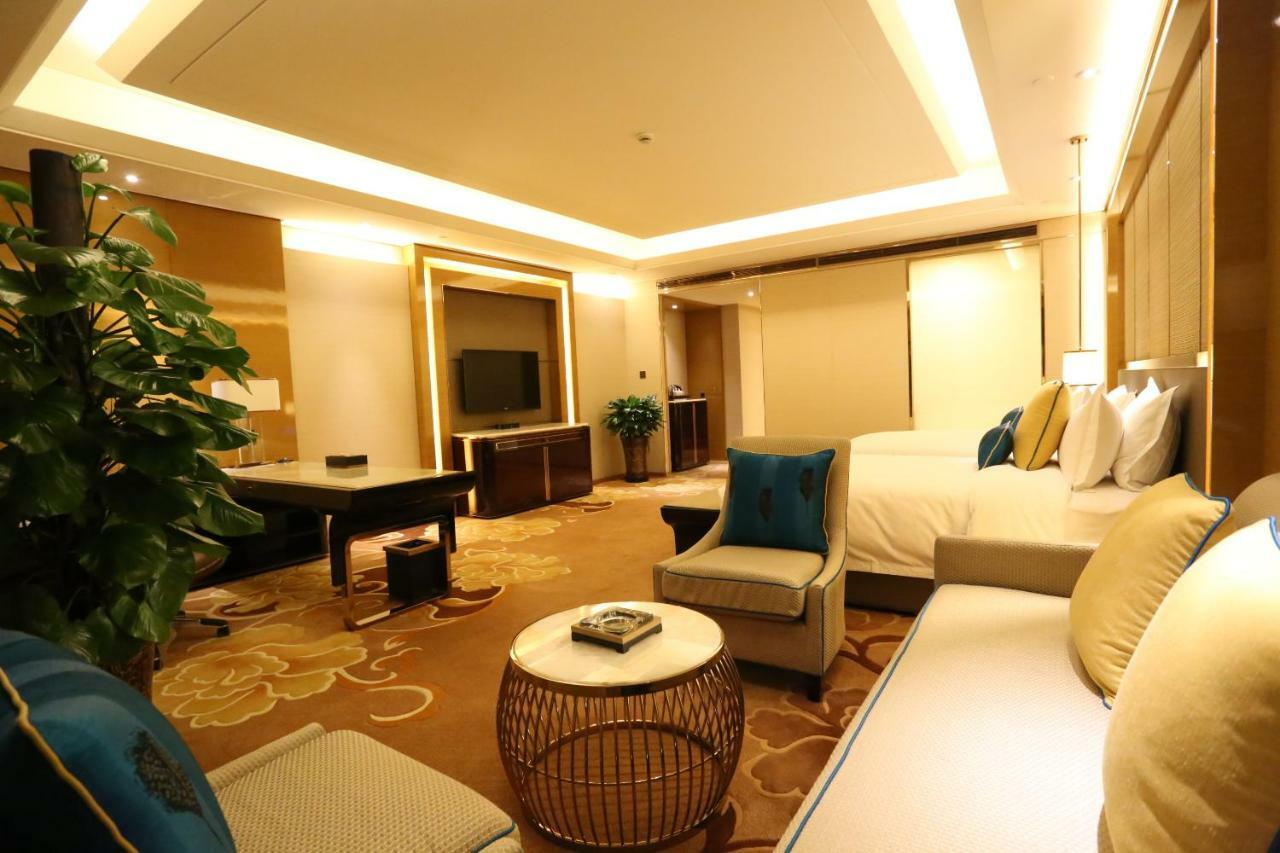 Jinjiang International Hotel Urumqi Exteriör bild